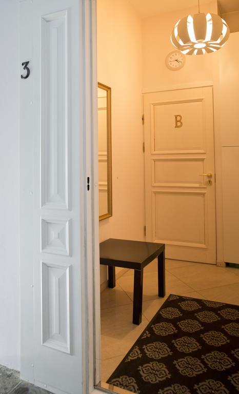 Cozy Studio In Old Town By Urban Rent Vilnius Luaran gambar